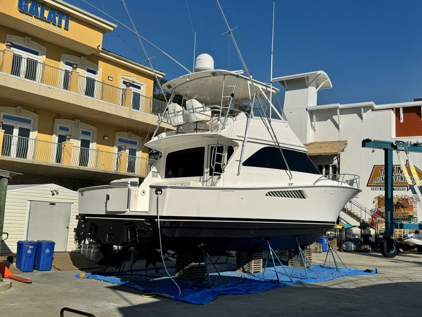 2006 45 Viking Convertible- Fresh Bottom Job