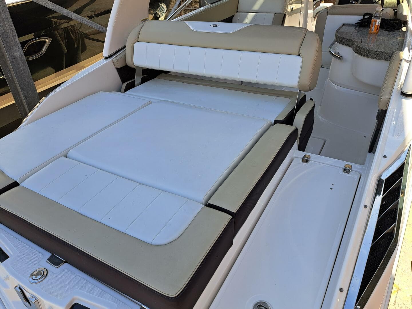 2014 Regal 2700 Bowrider