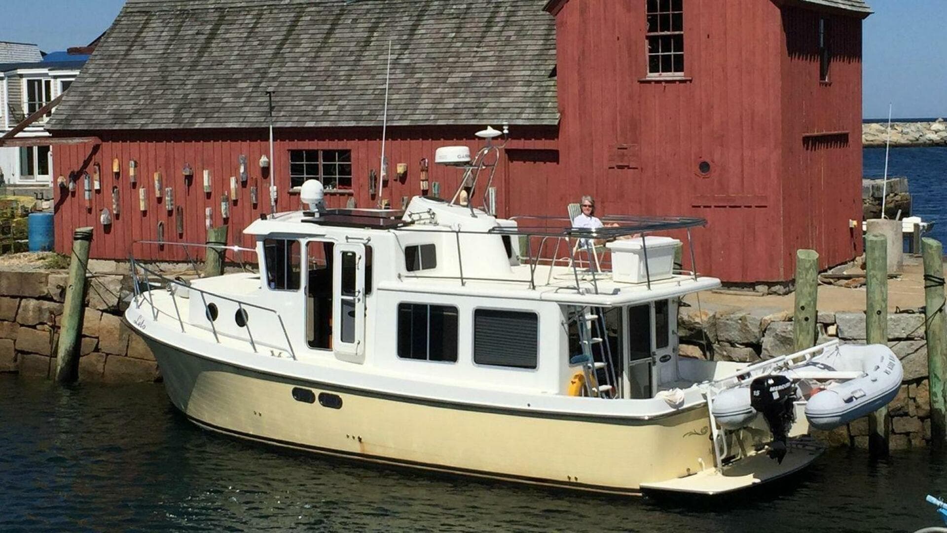 2001 American Tug 34