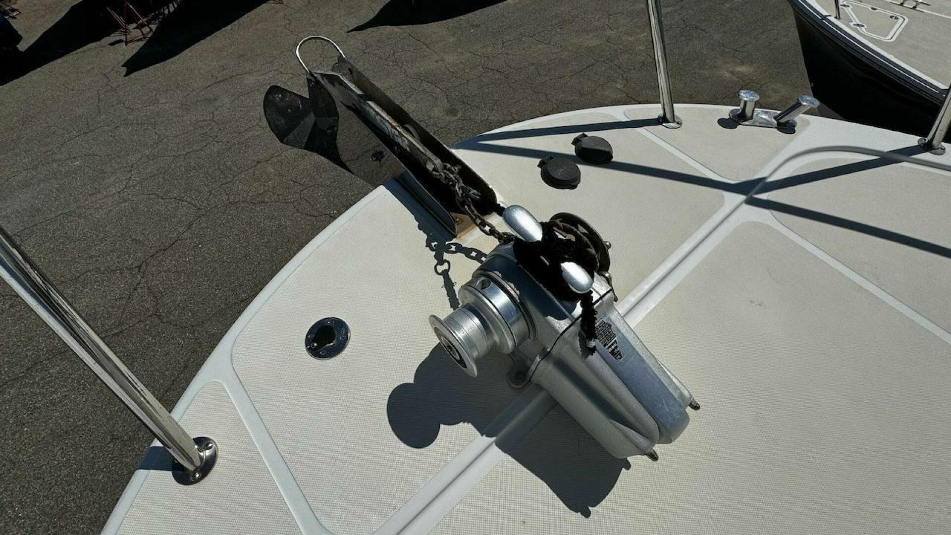 2001 American Tug 34