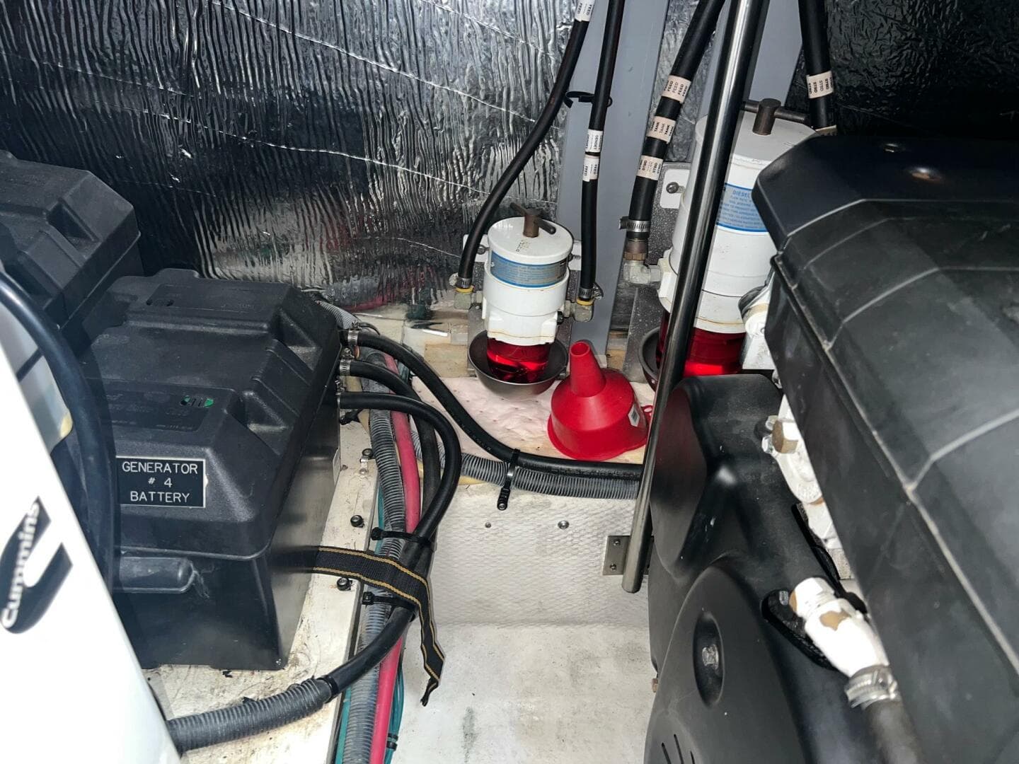 2011 Cruisers Yachts 415 MY