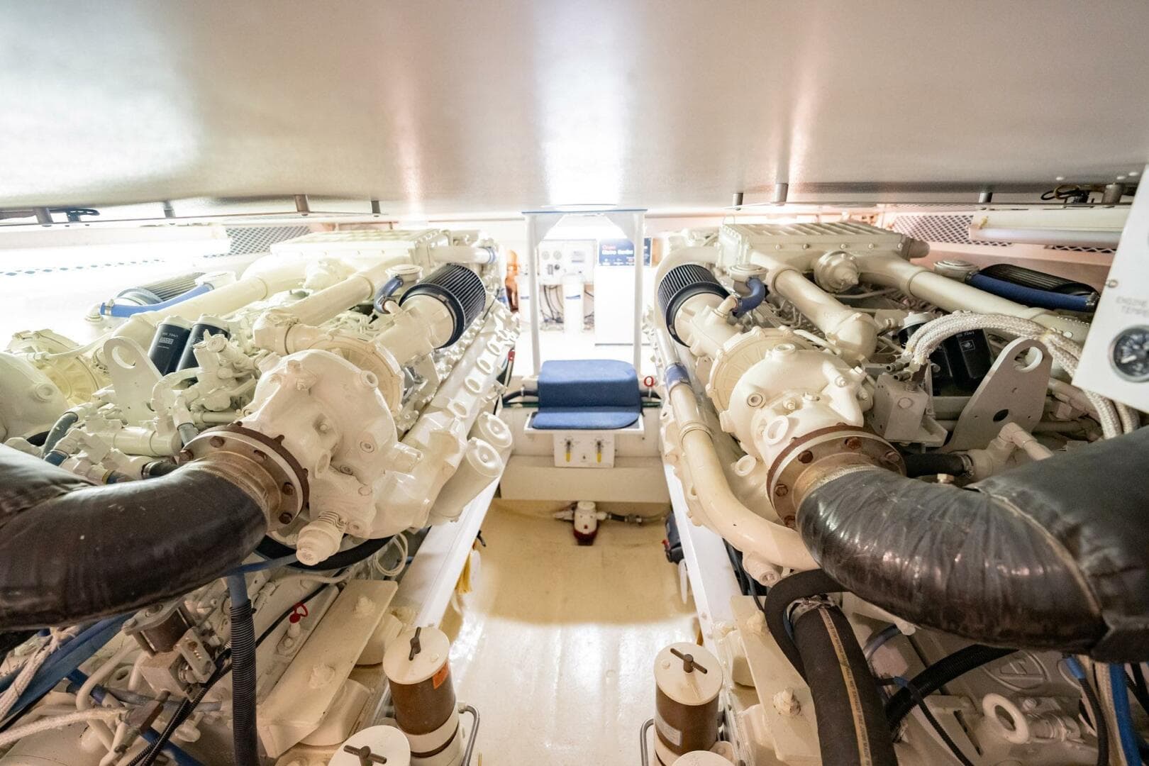 2000 Viking 60 Cockpit Sport Yacht