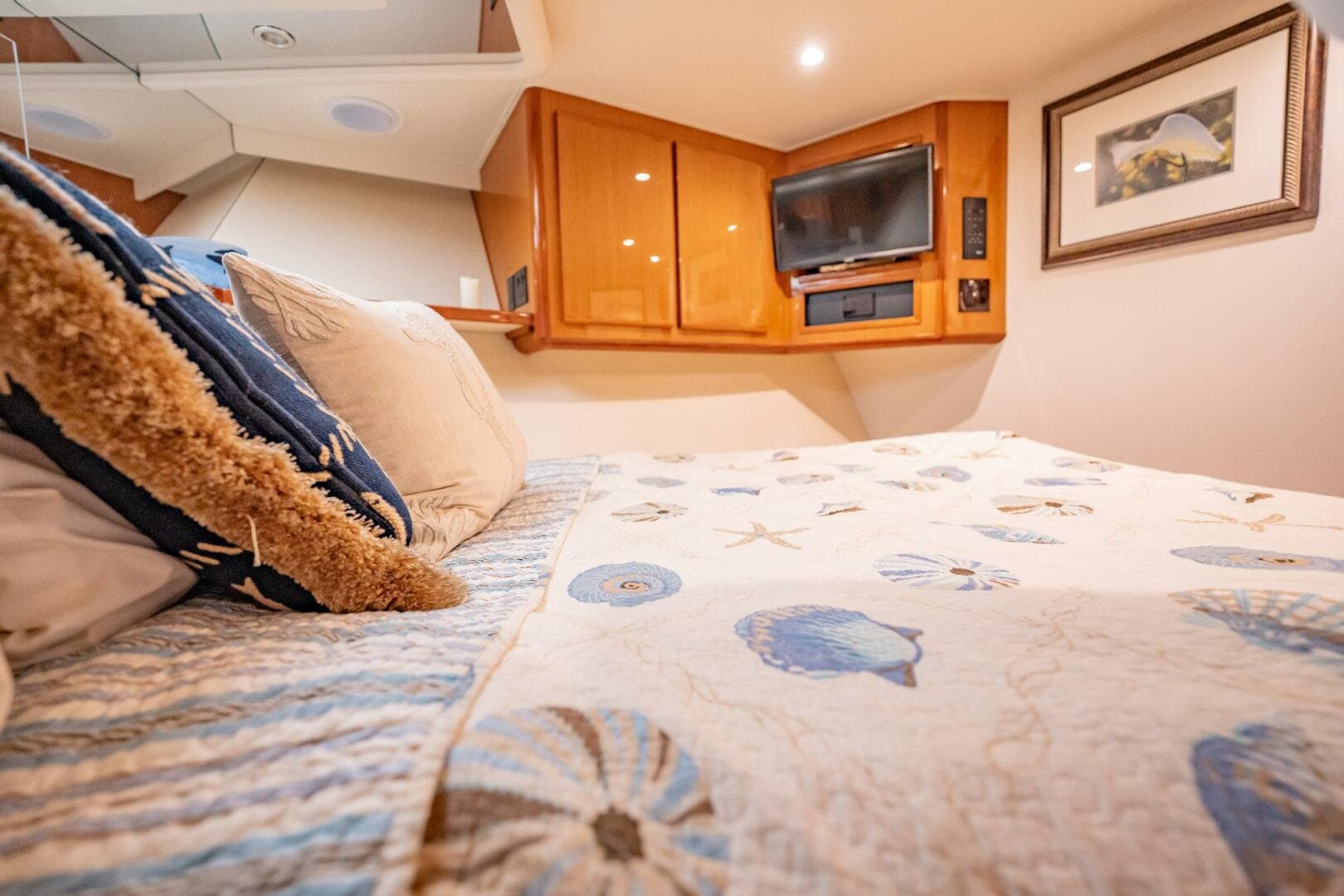 2000 Viking 60 Cockpit Sport Yacht