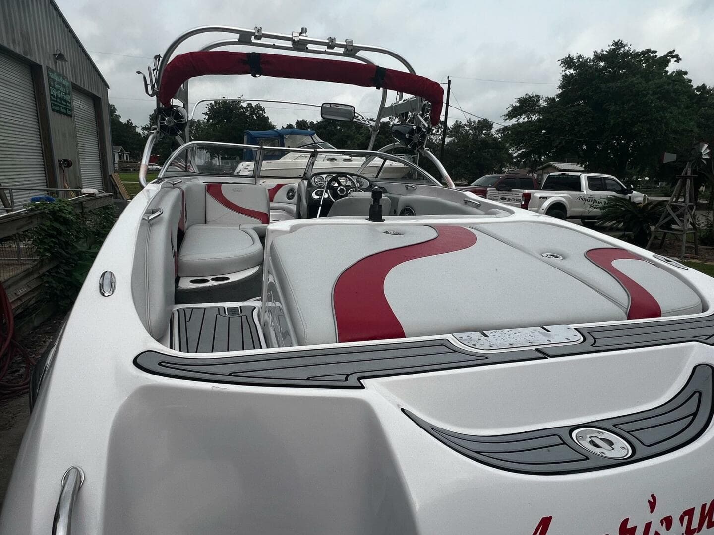 2005 Correct Craft Air Nautique 226