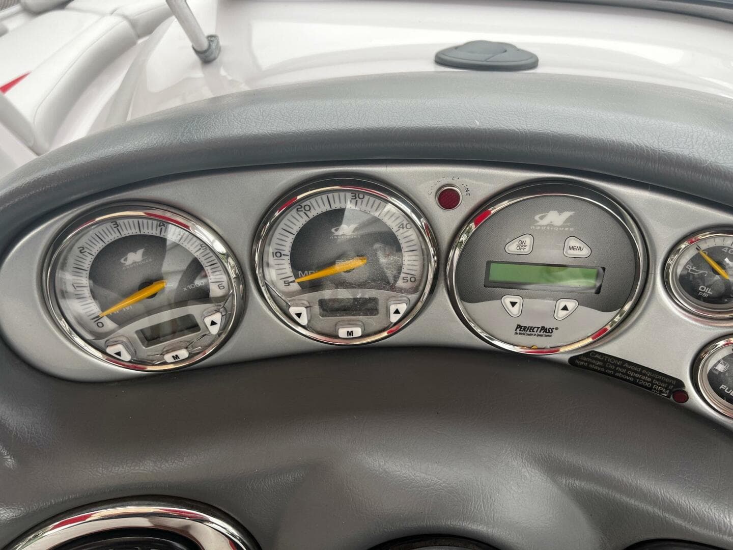 2005 Correct Craft Air Nautique 226