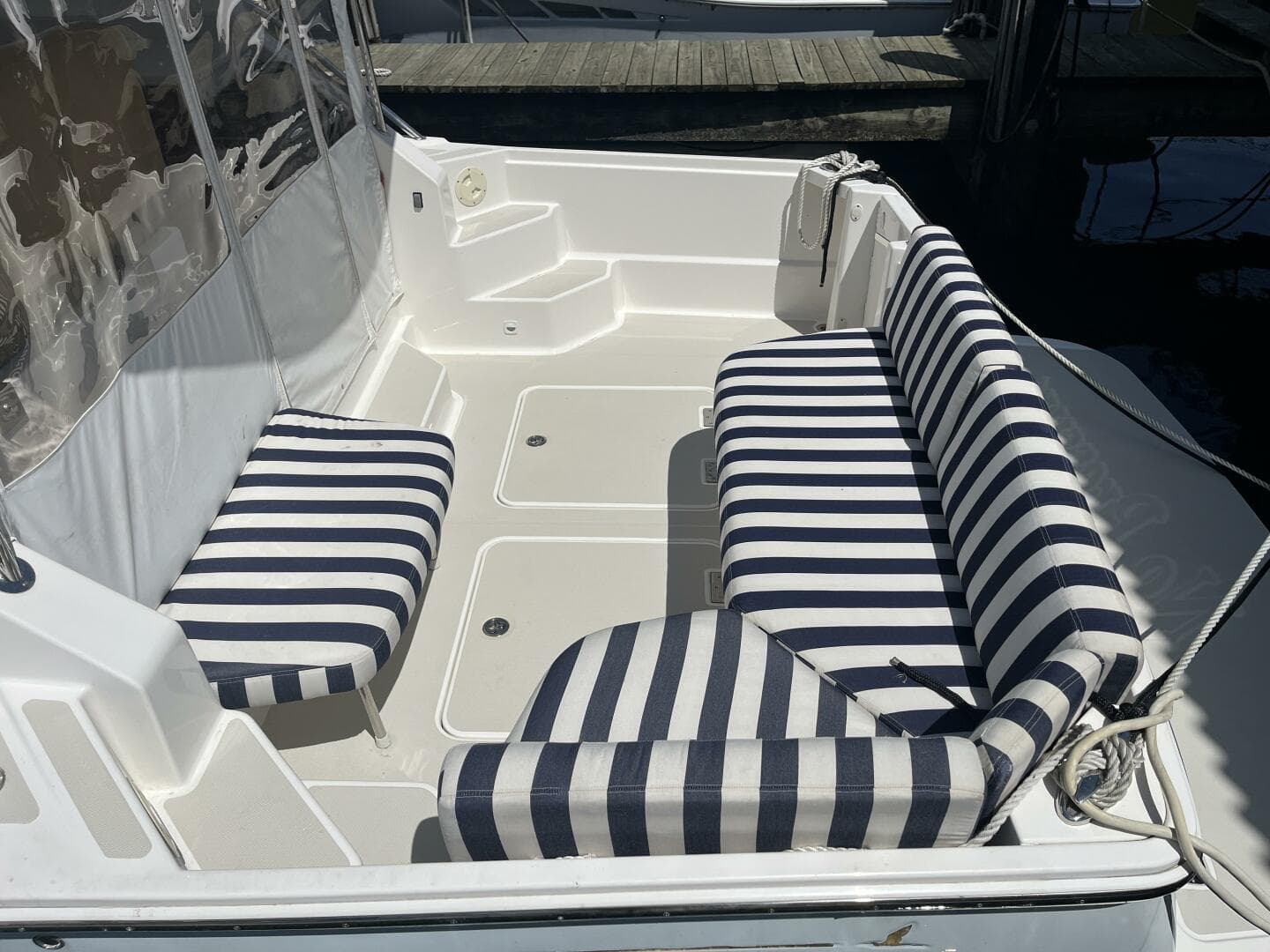 2013 Back Cove 34 - Cockpit