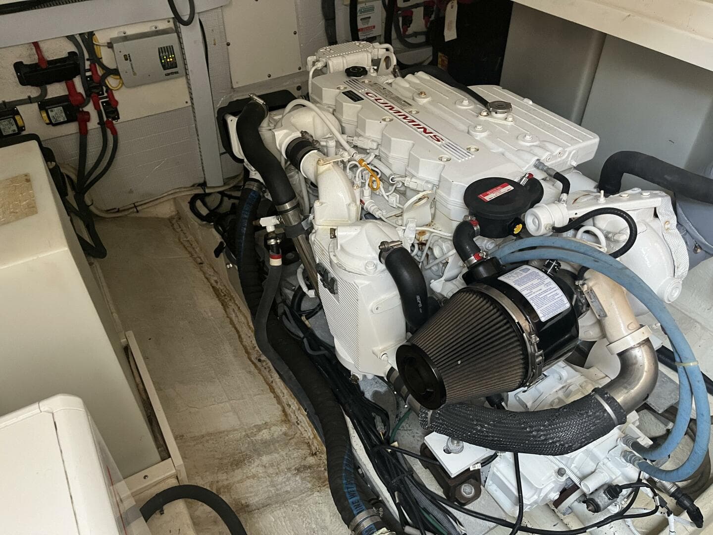 2013 Back Cove 34 - Engine