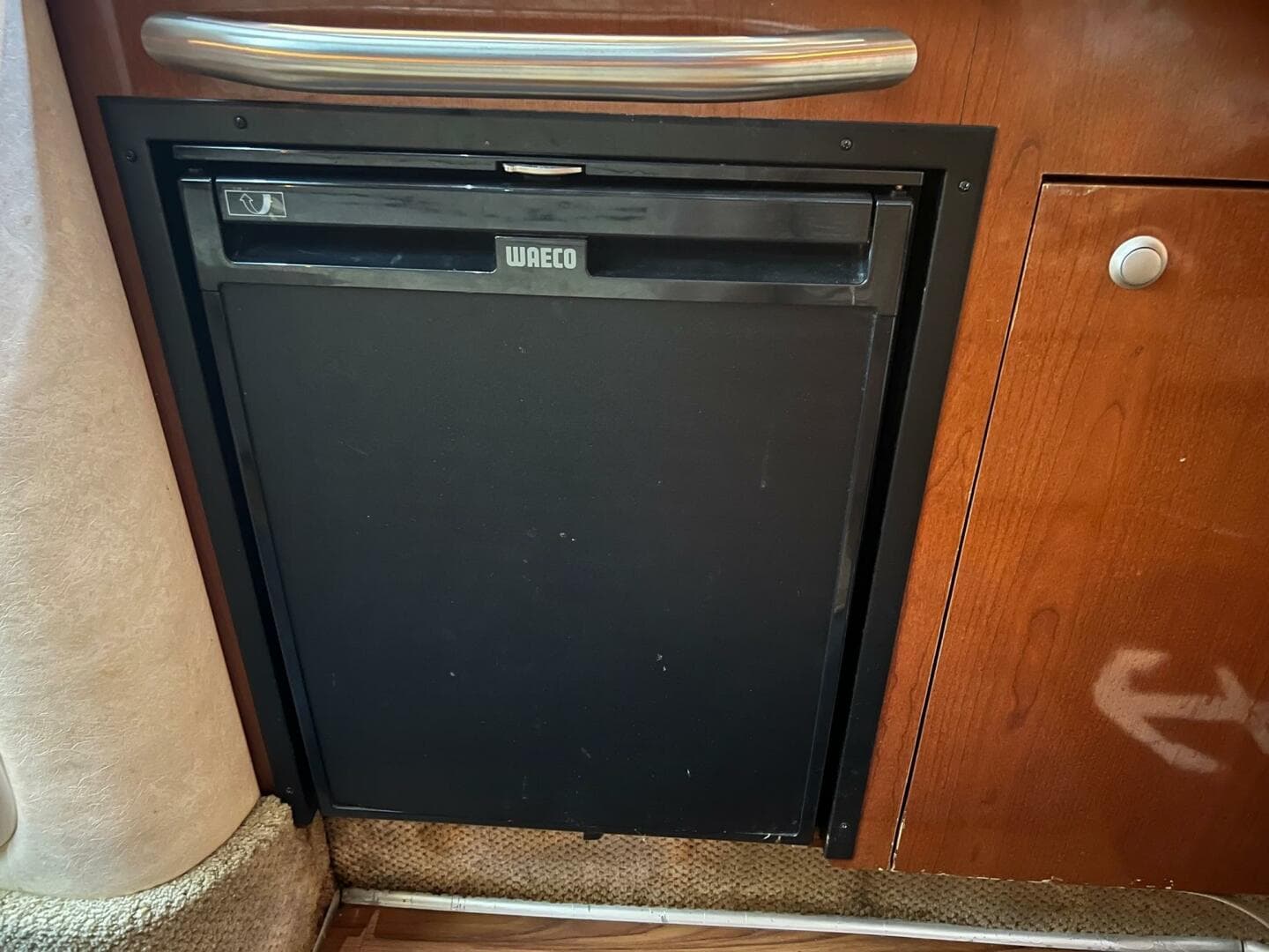 2008 Sea Ray 330 Sundancer