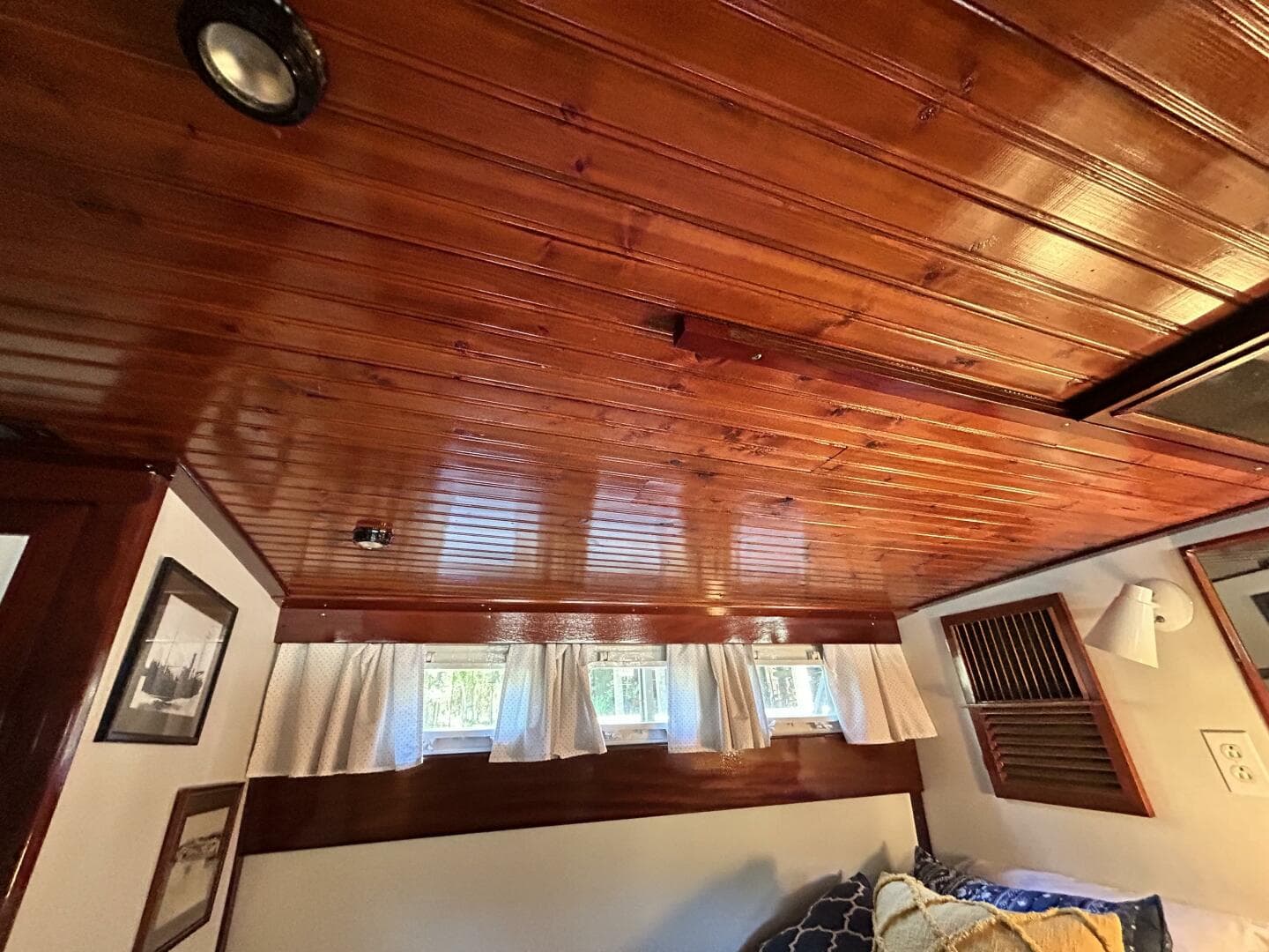 1962 Matthews 42 Double Cabin