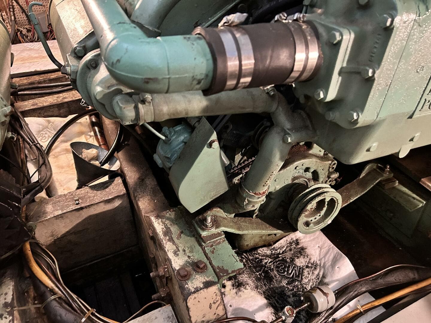 1962 Matthews 42 Double Cabin