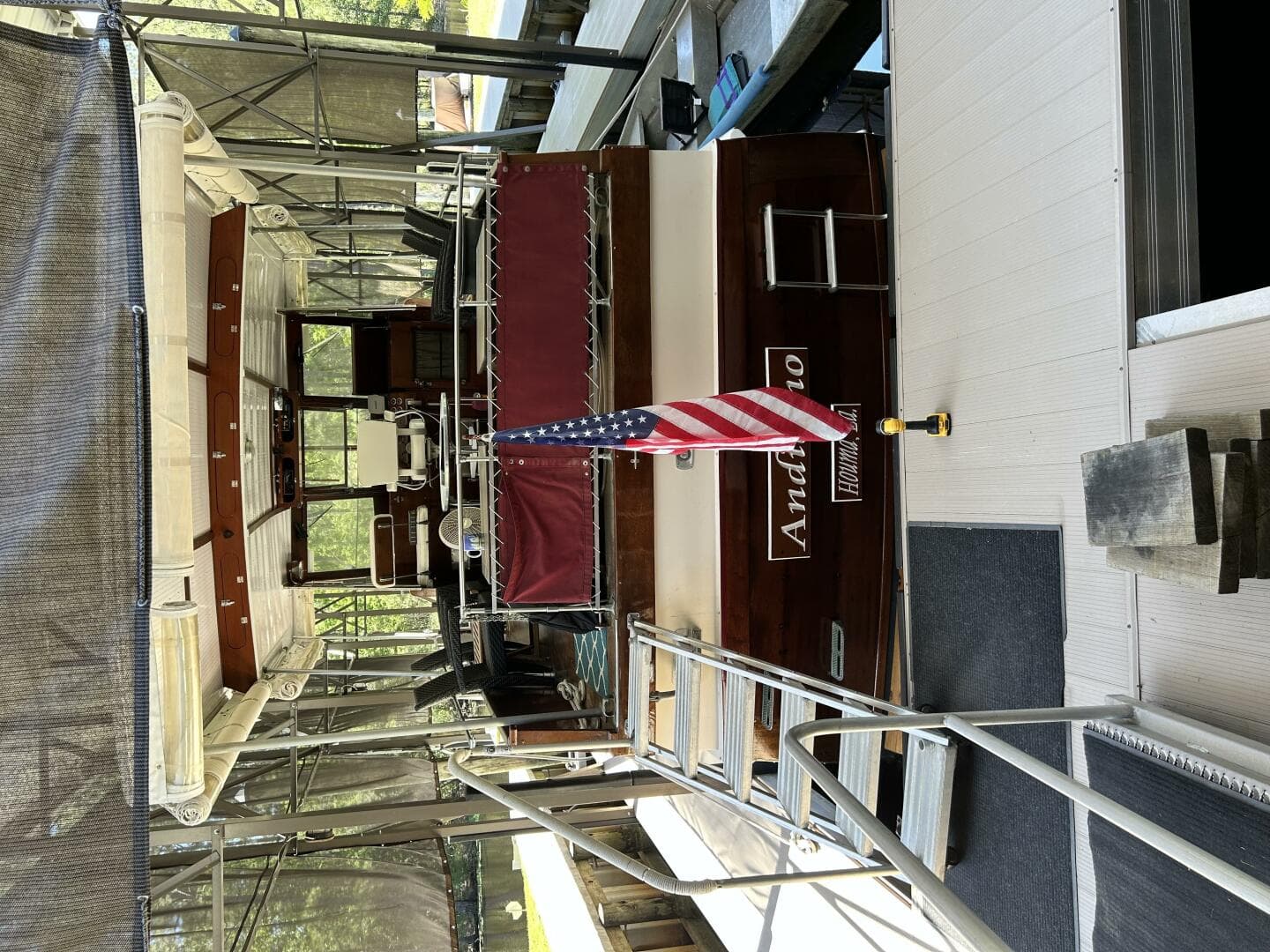 1962 Matthews 42 Double Cabin