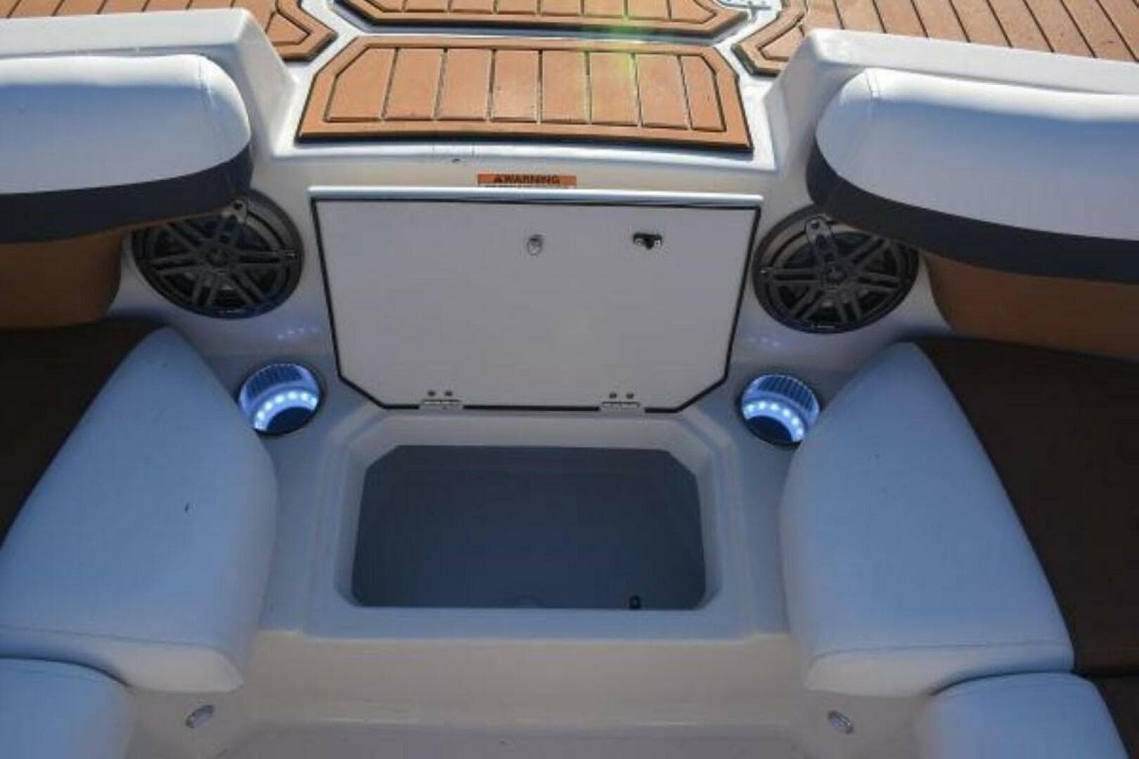 2025 Starcraft SVX 210 OB DC