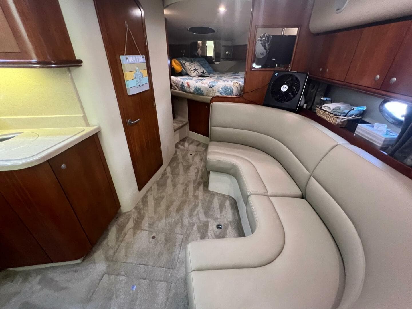 2007 Cruisers Yachts 340 Express
