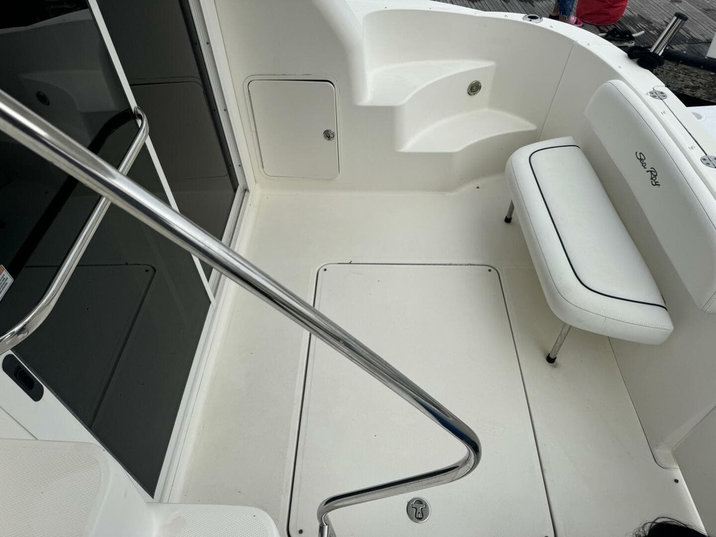 2007 Sea Ray Sedan Bridge