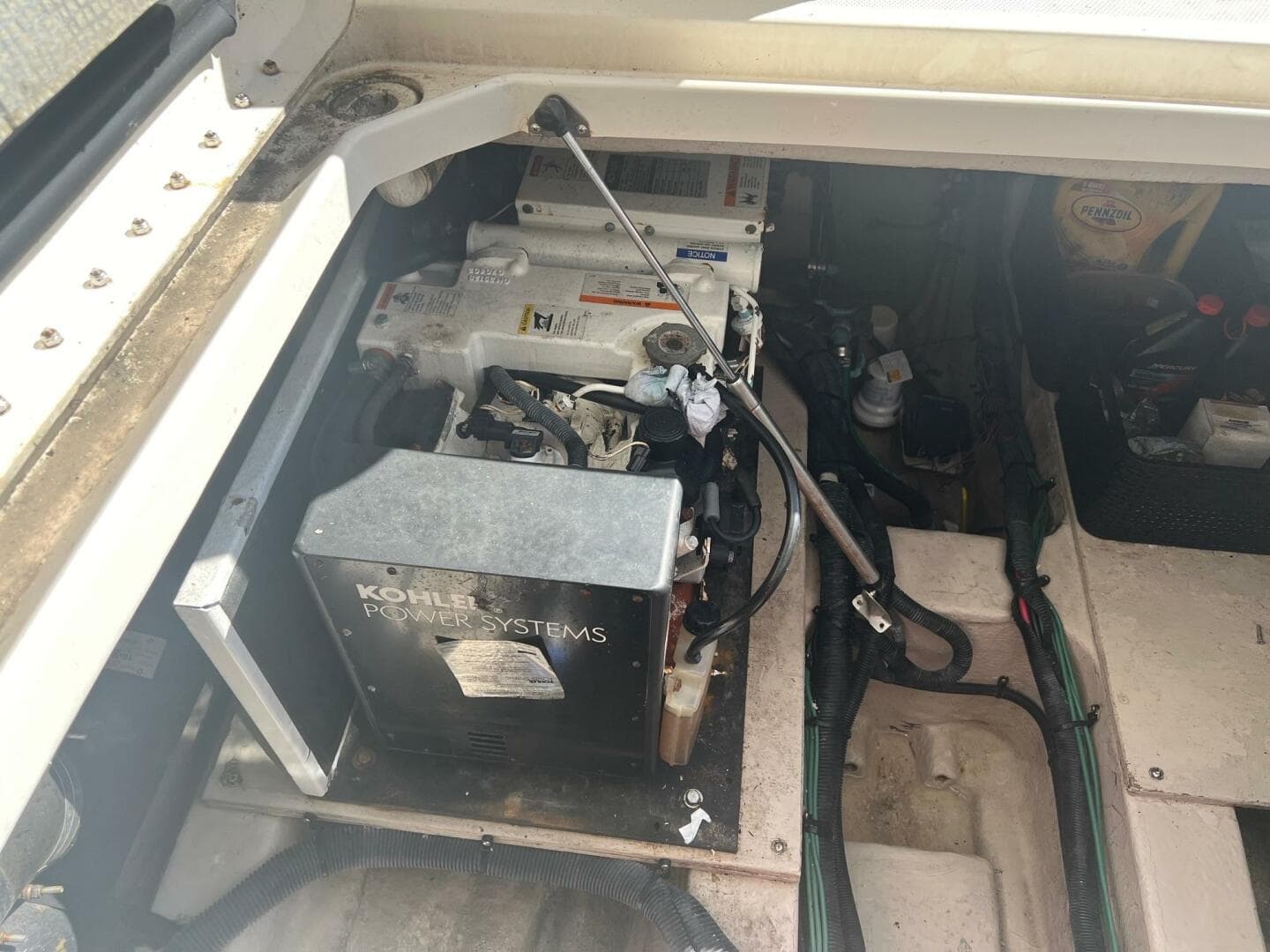 2007 Sea Ray Sedan Bridge