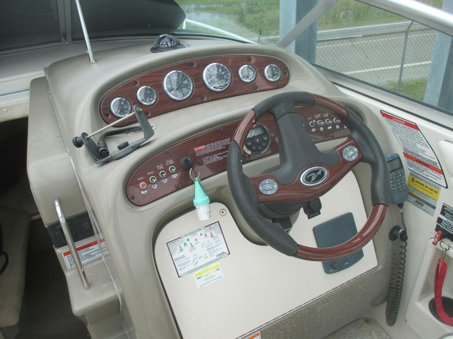 2007 Sea Ray 250 Amberjack