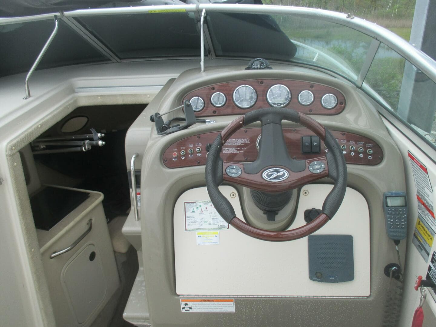 2007 Sea Ray 250 Amberjack