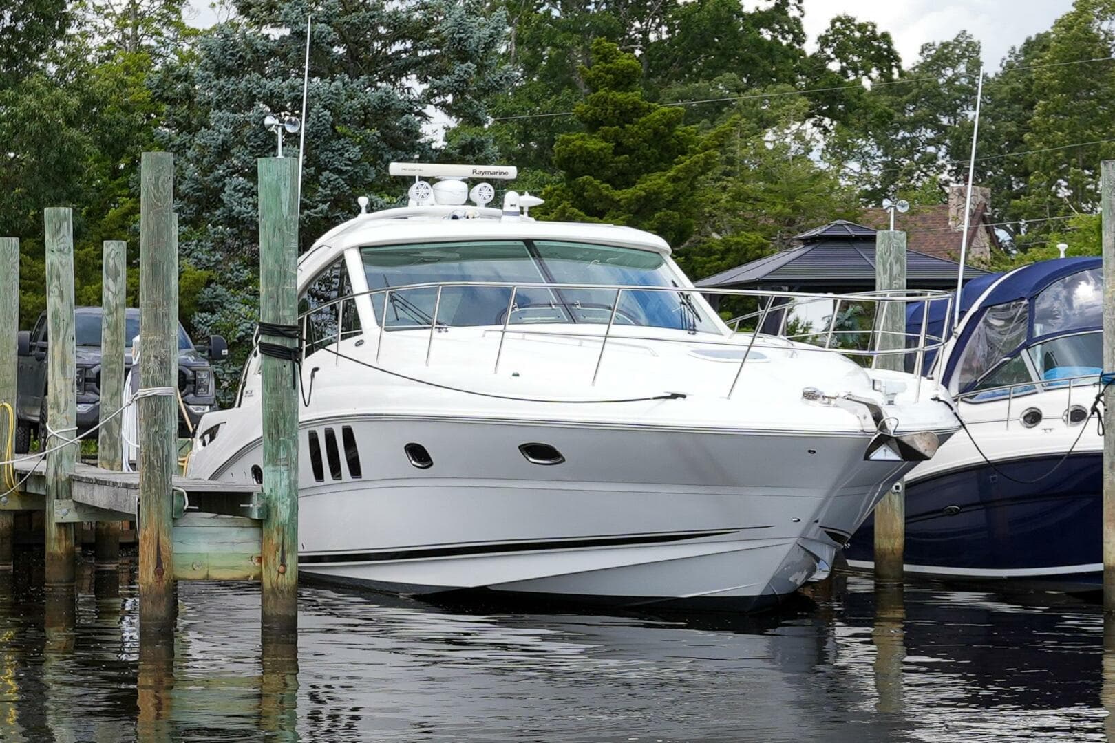 2010 Sea Ray 500 Sundancer