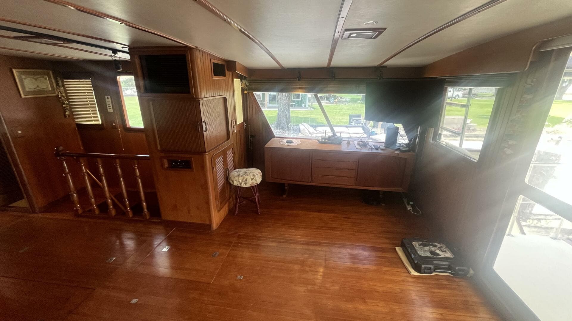 1986 Marine Trader Med Yacht 62 Yachtfish