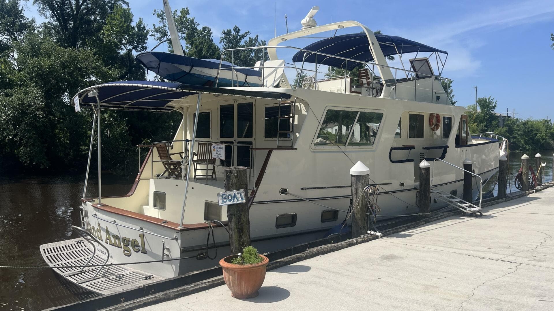 1986 Marine Trader Med Yacht 62 Yachtfish