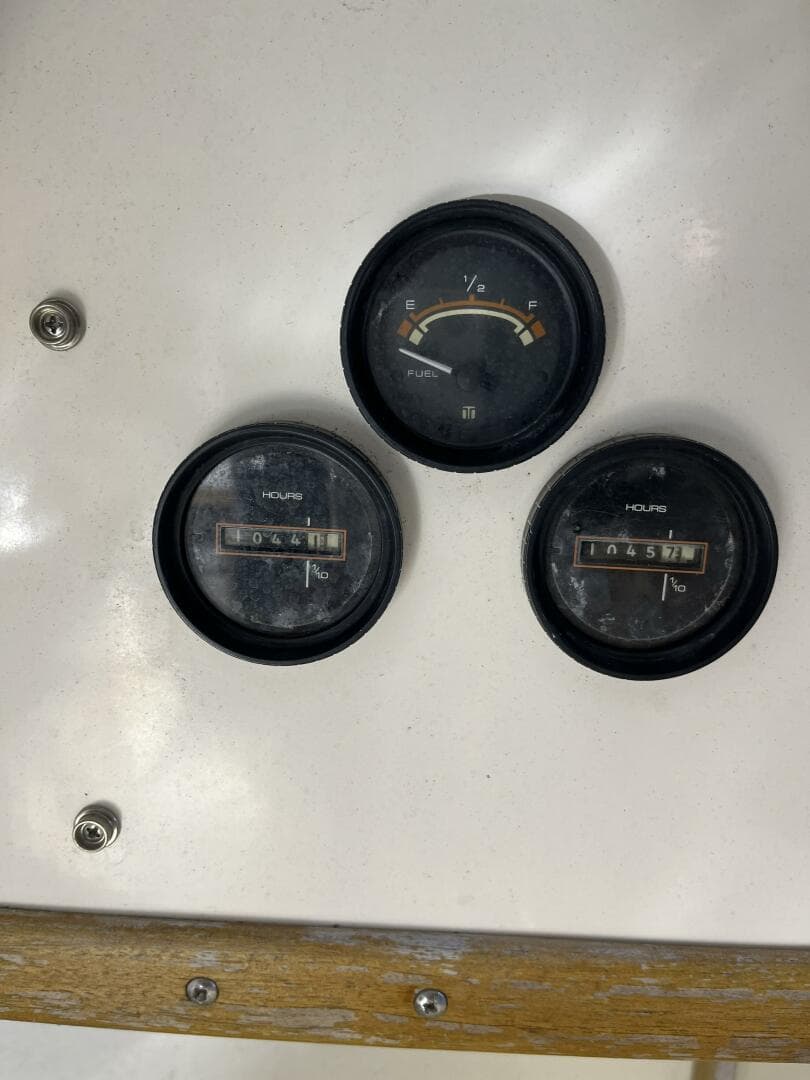 Fuel and engine gauges