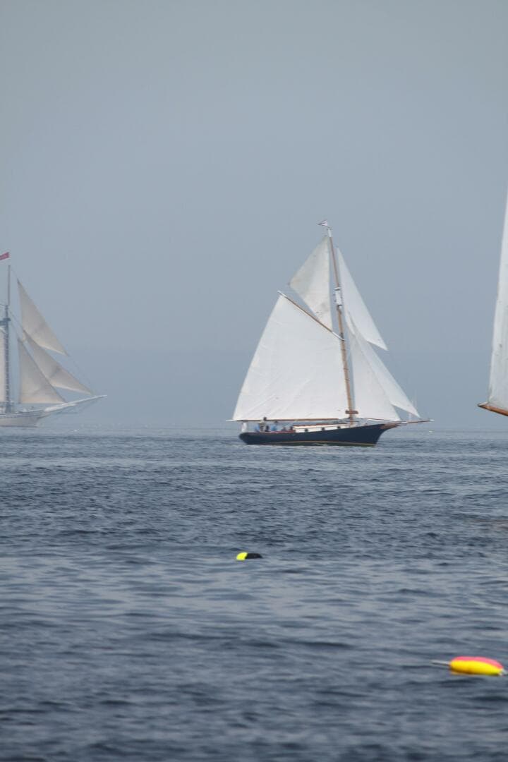 30' Independence Distance