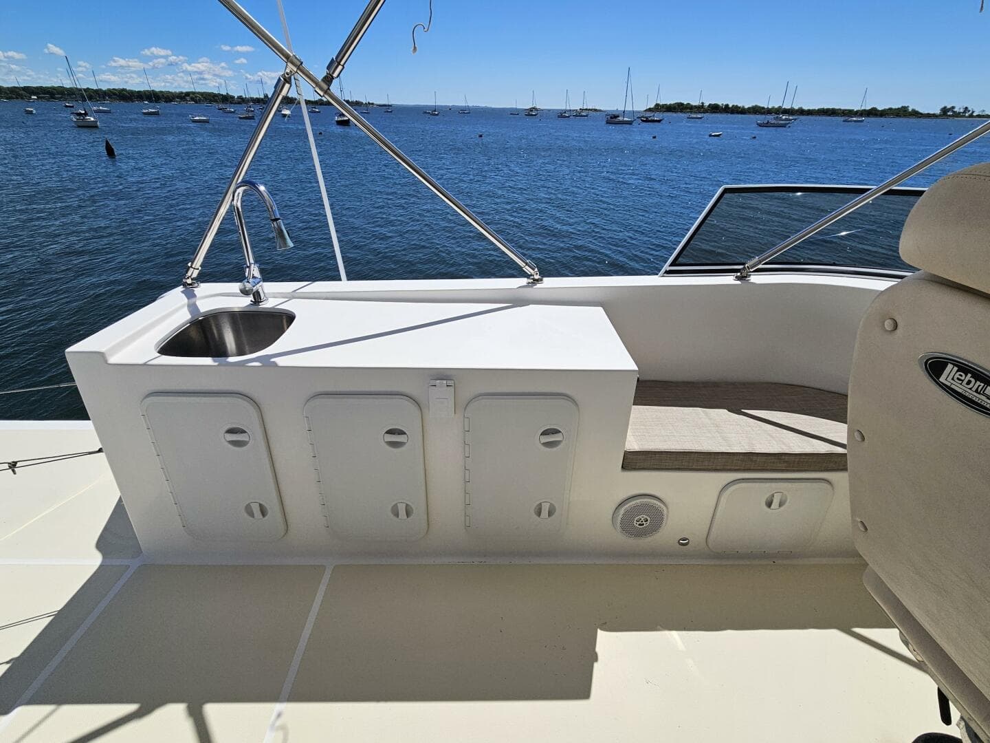 2012 Maine Cat Power Cat 47