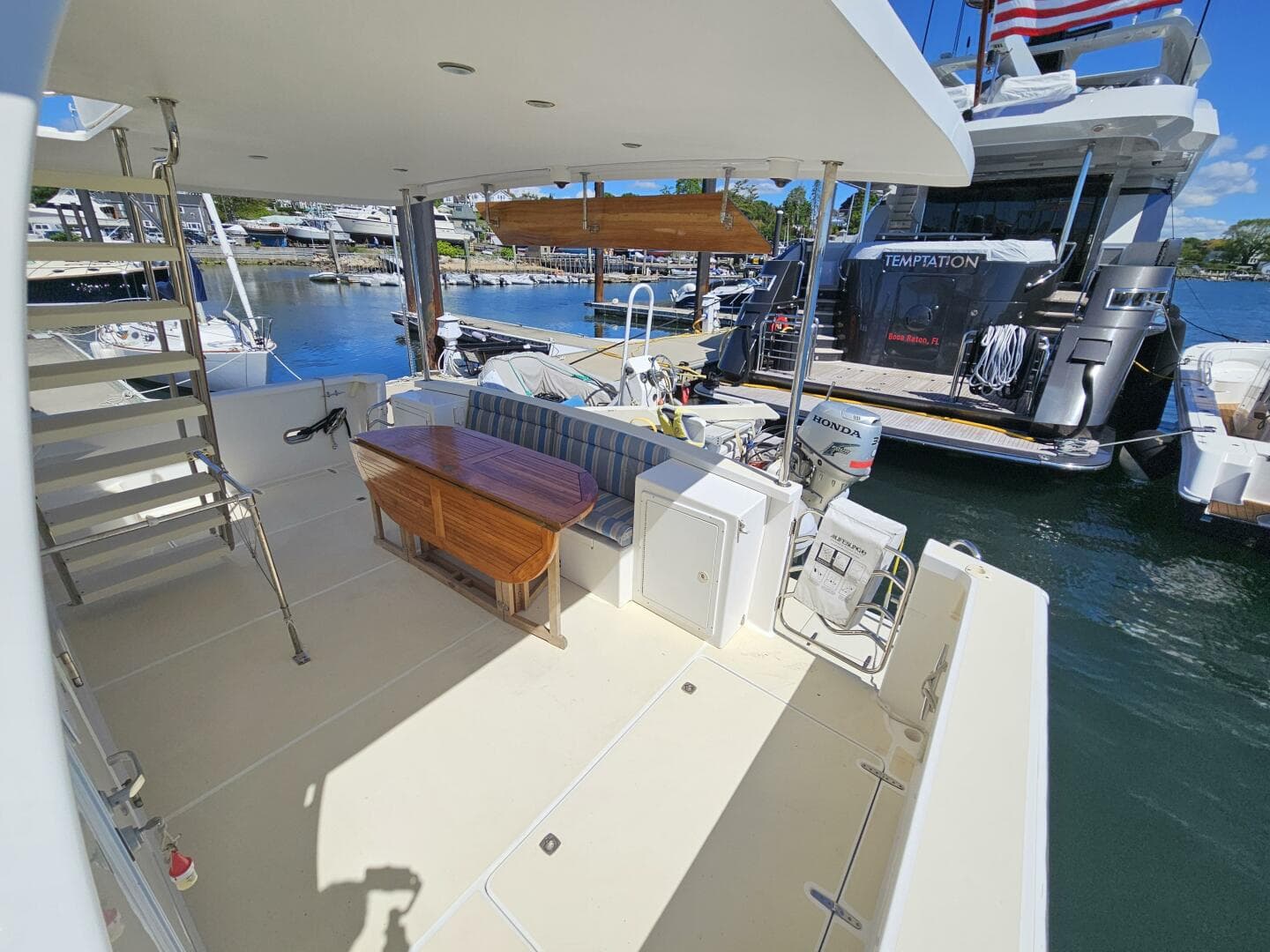 2012 Maine Cat Power Cat 47