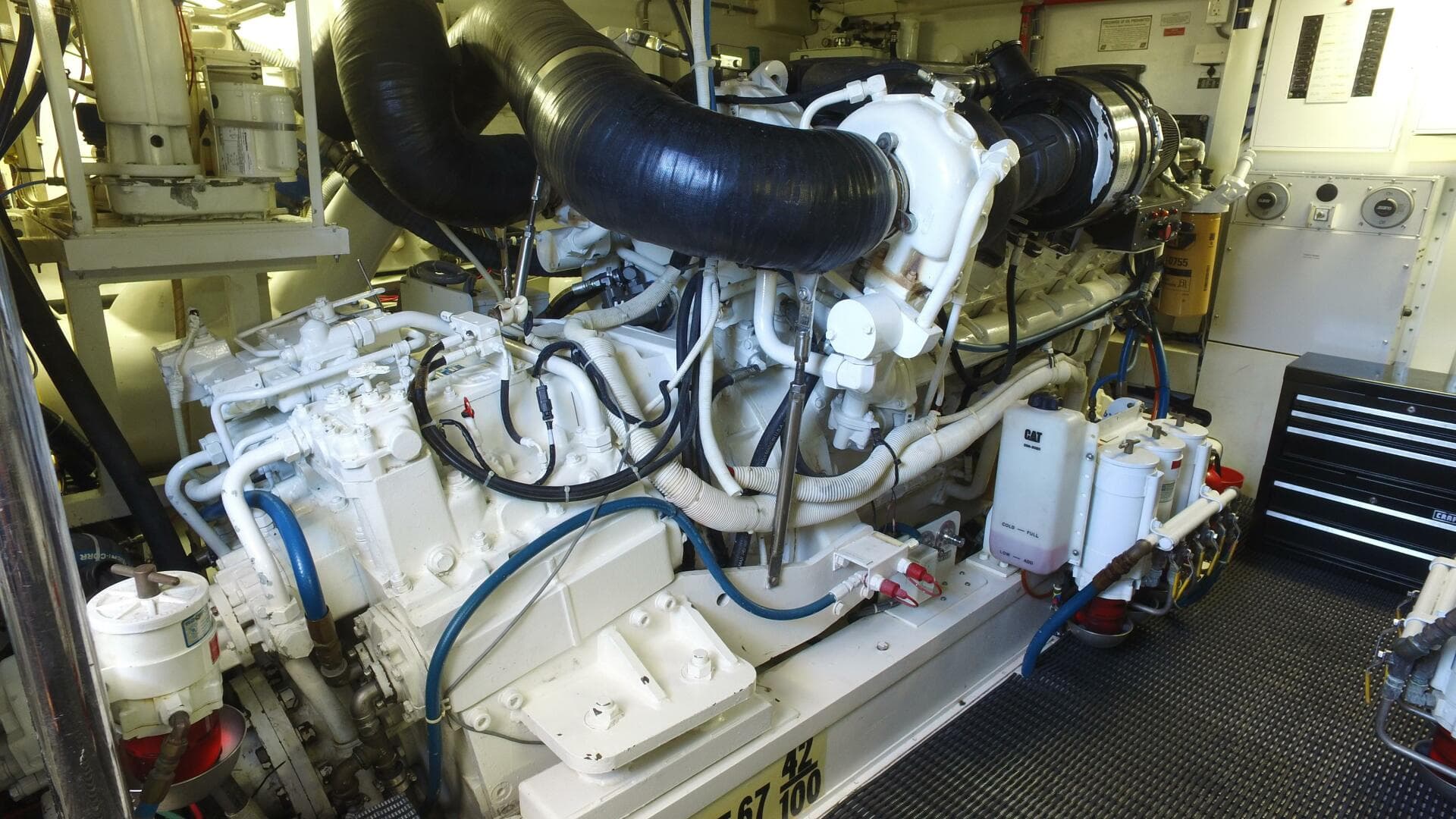 2006 Hatteras 68 Convertible