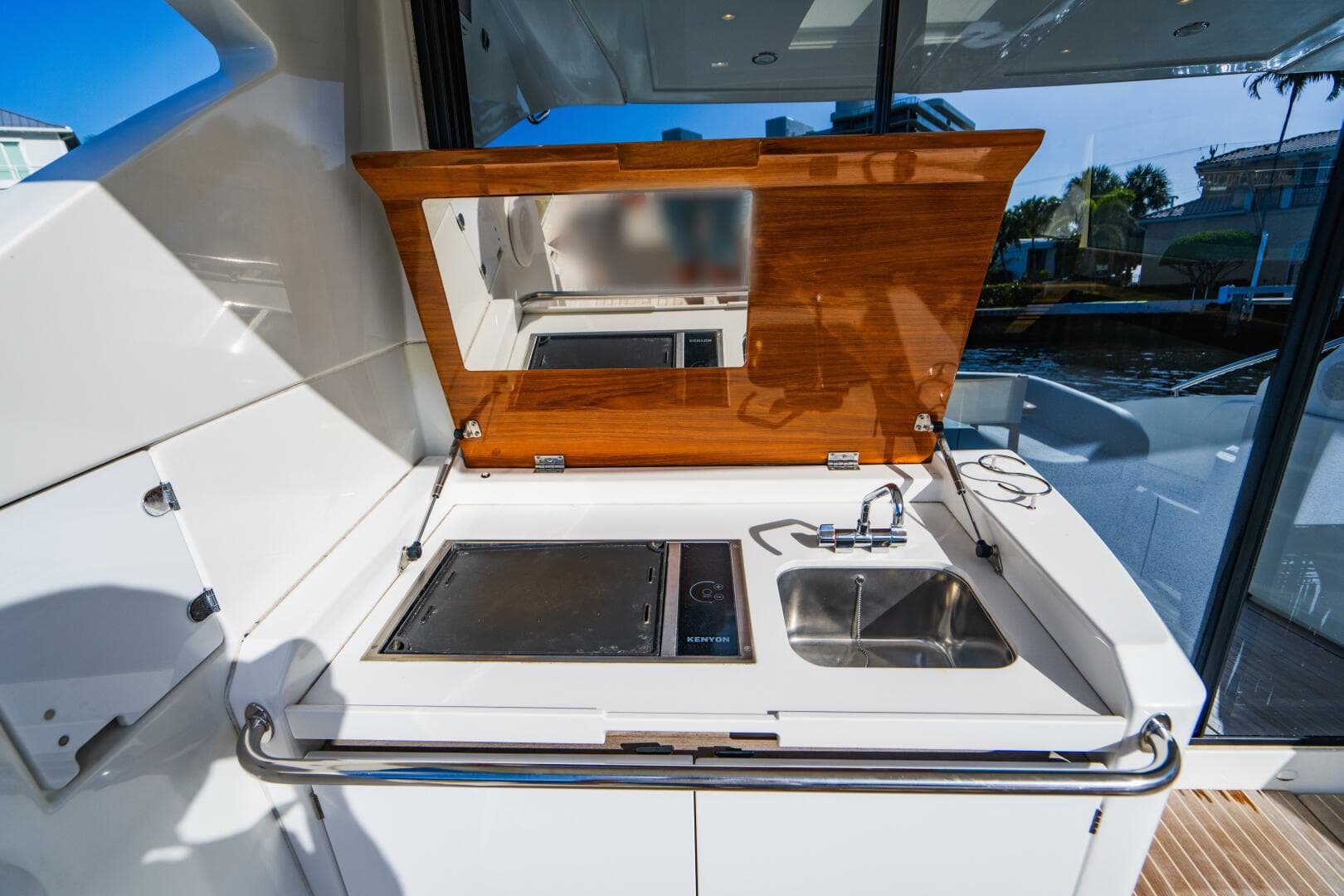 2016 Beneteau Gran Turismo 49