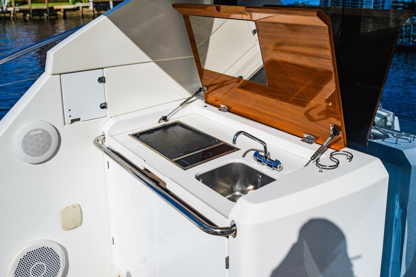 2016 Beneteau Gran Turismo 49