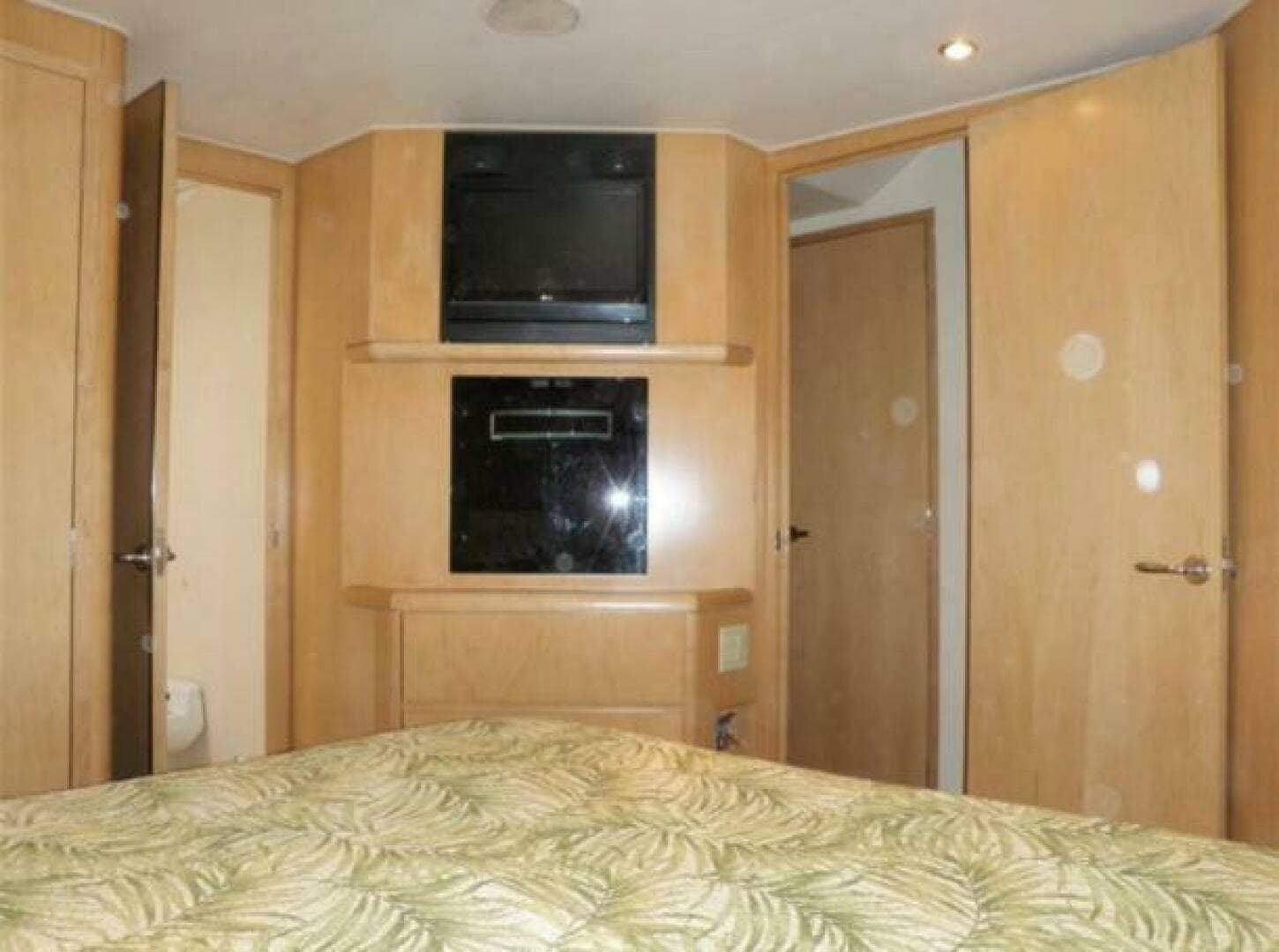 1998 Caterpillar Sportfish