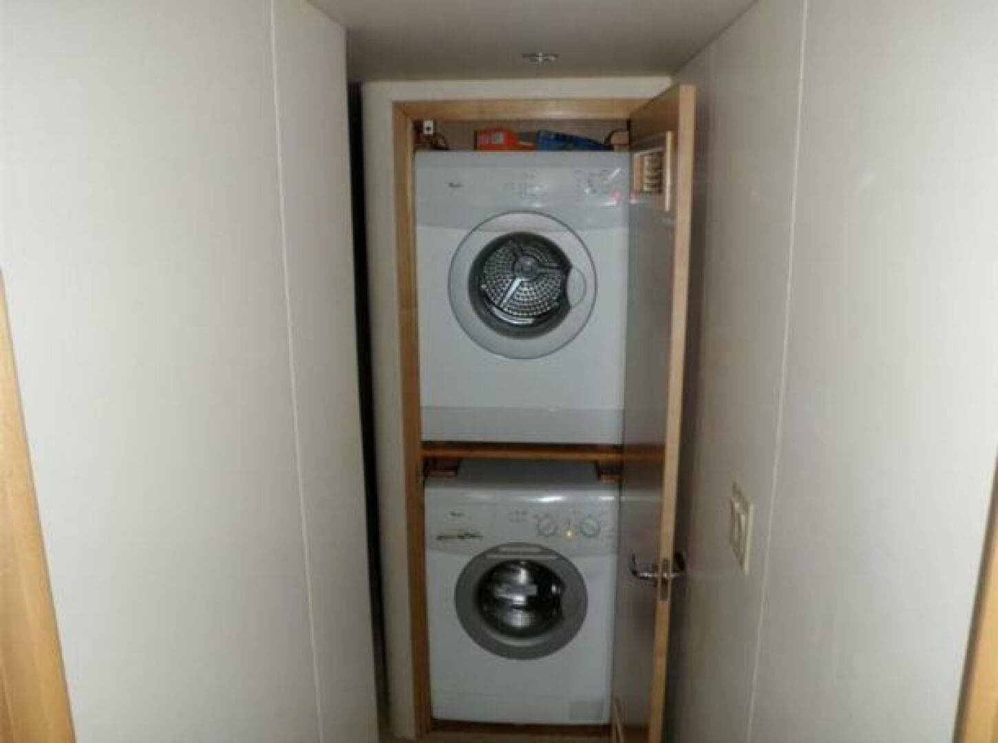 1998 Caterpillar Sportfish