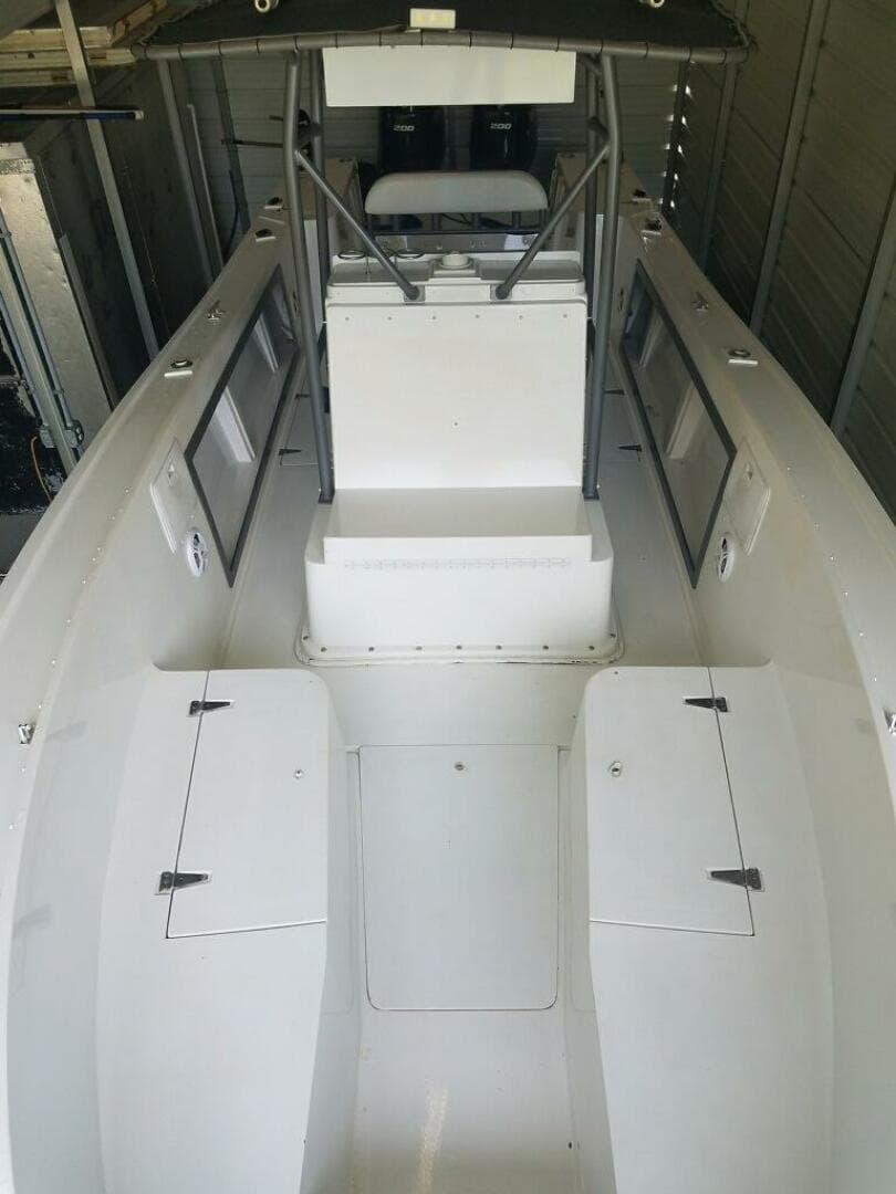 1988 Mako 261 Center Console