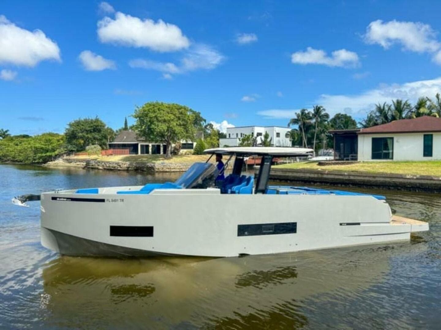 2023 De Antonio 42 Open