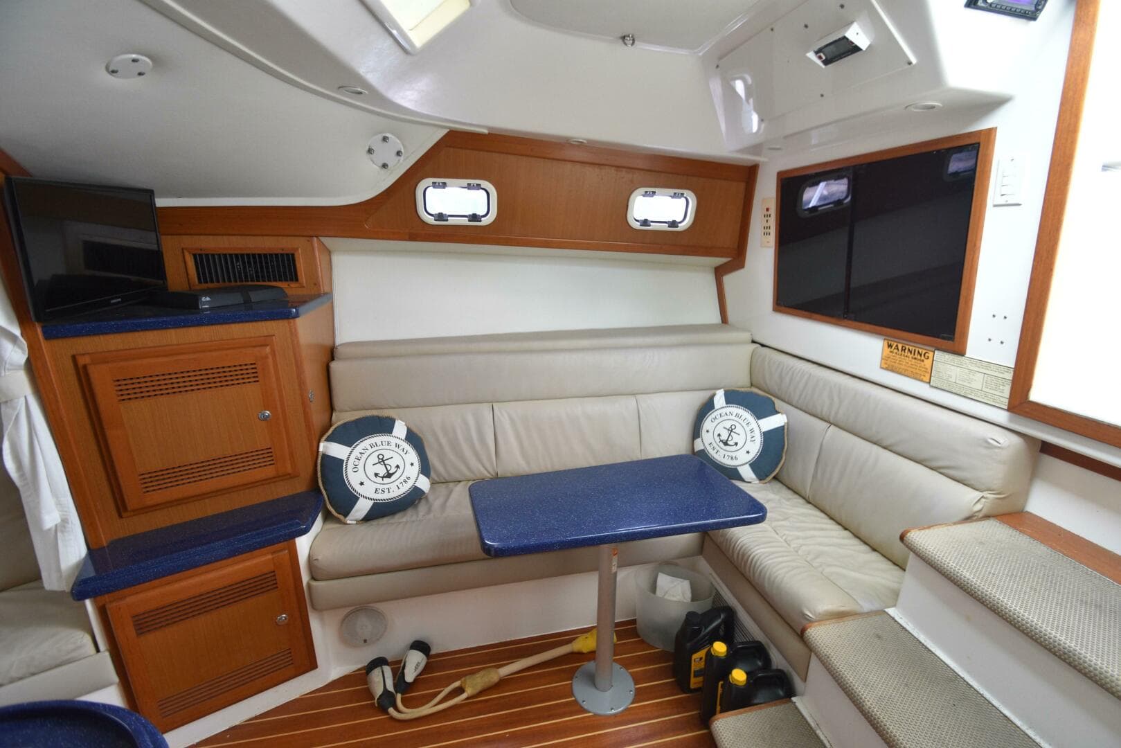 2001 Cabo 35 Express