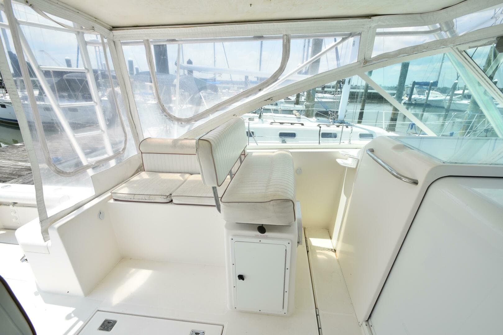 2001 Cabo 35 Express