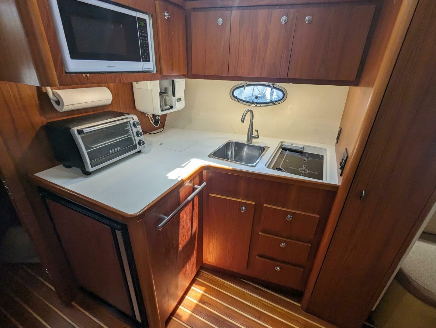 2000 Tiara Yachts 3500 Express