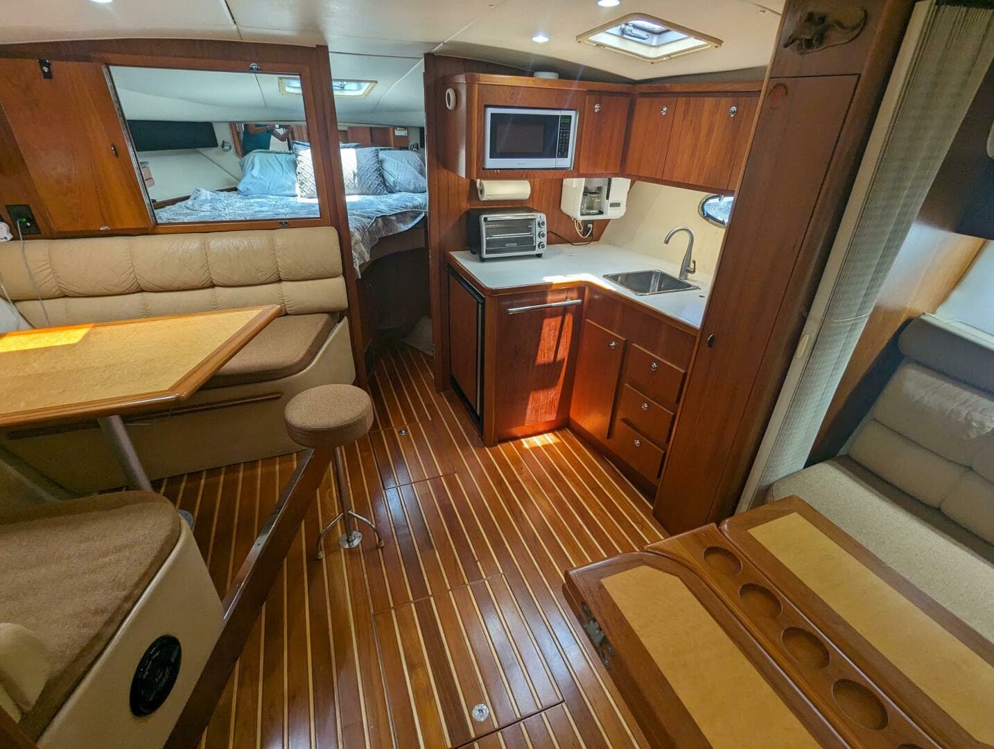 2000 Tiara Yachts 3500 Express