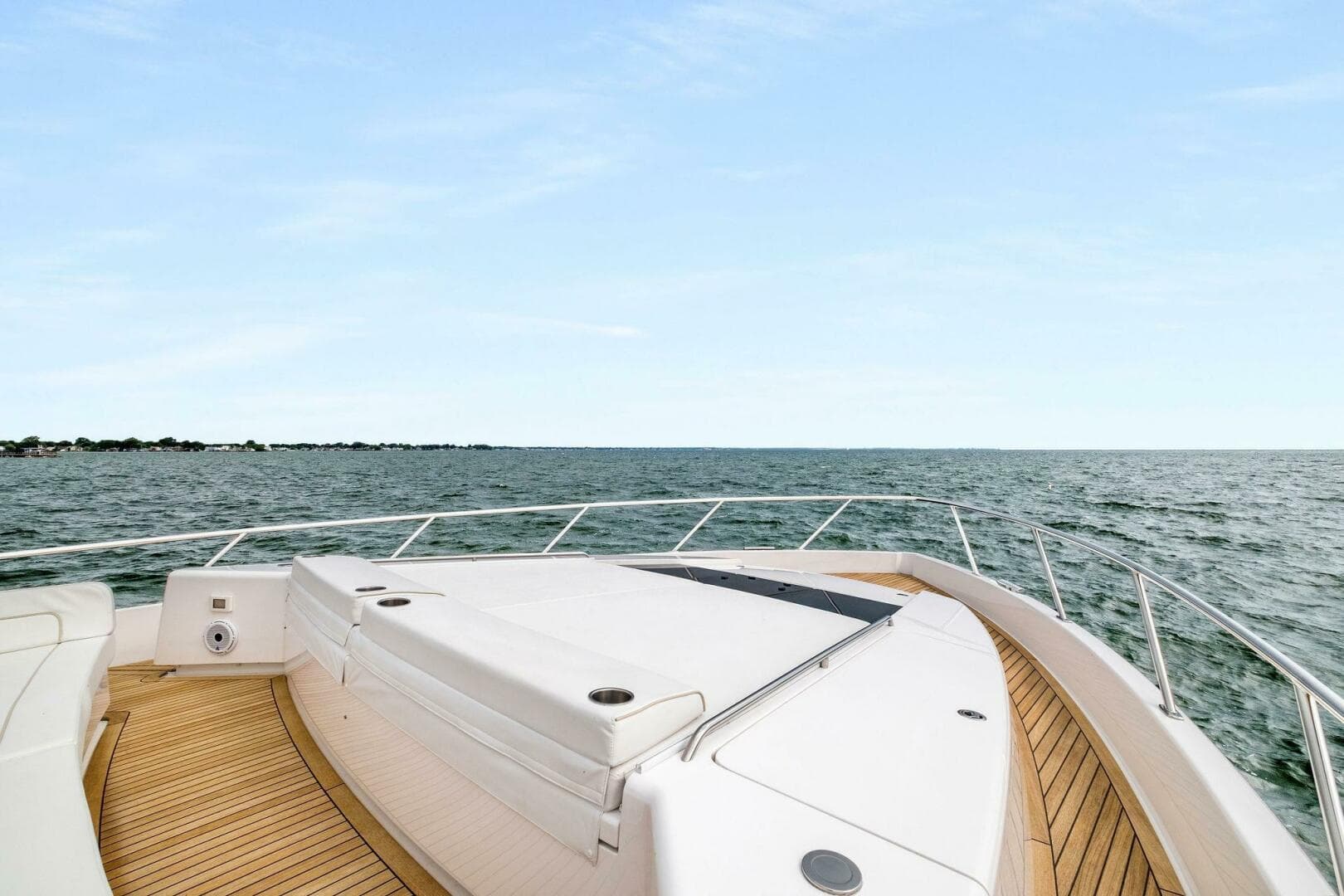 2022 Viking 75 Motor Yacht