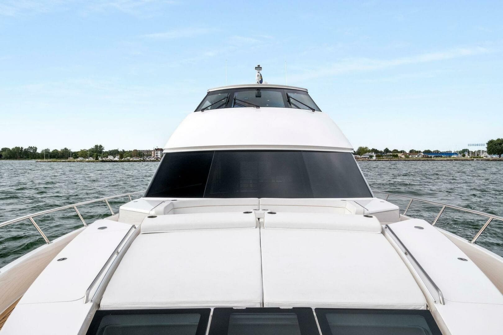 2022 Viking 75 Motor Yacht