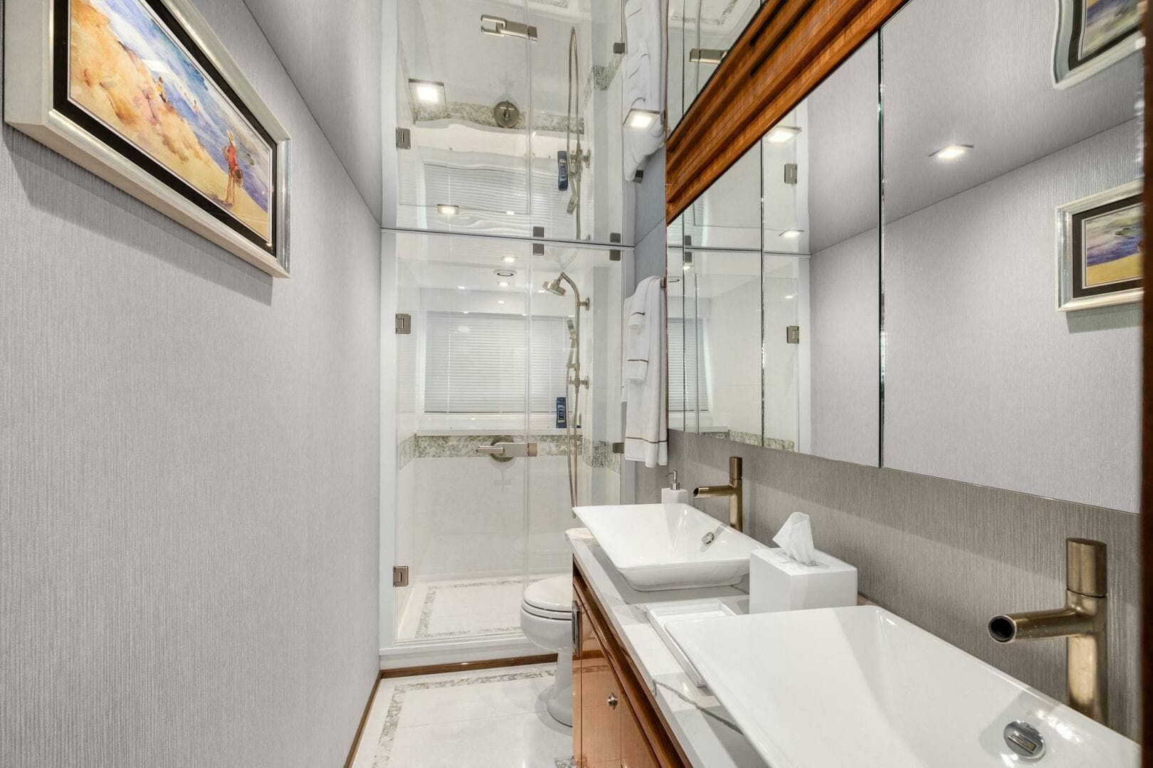 2022 Viking 75 Motor Yacht