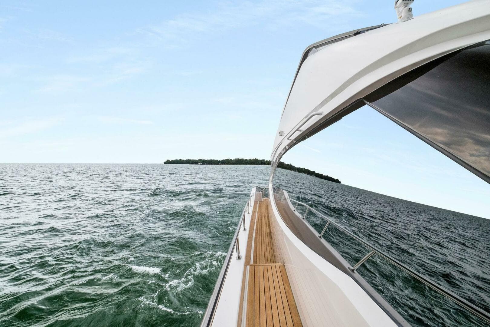 2022 Viking 75 Motor Yacht