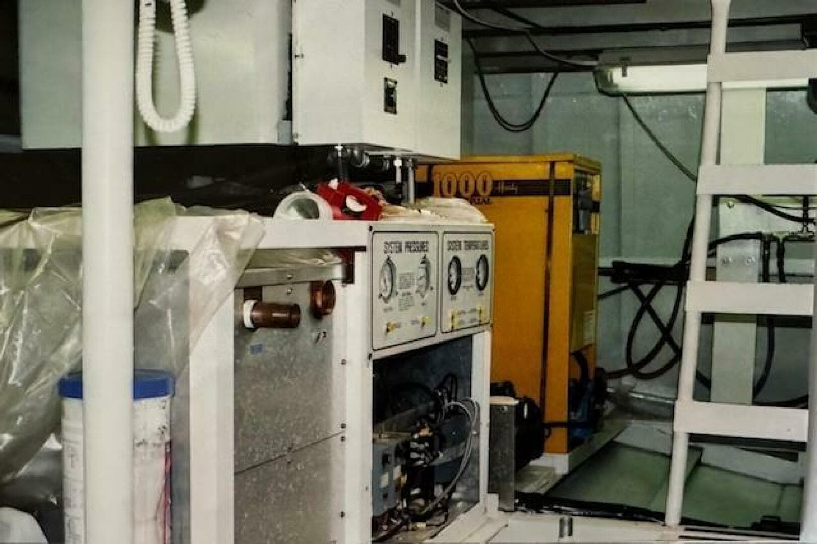 1990 Motor Yacht 70 Brata