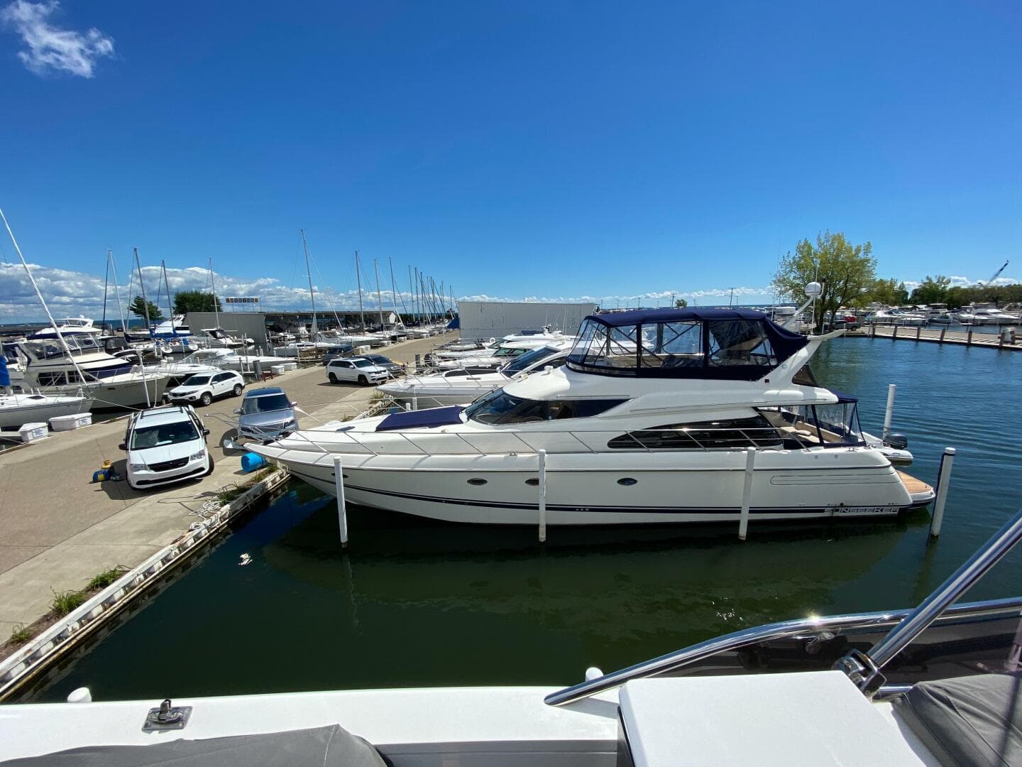 1998 Sunseeker 62 Manhattan