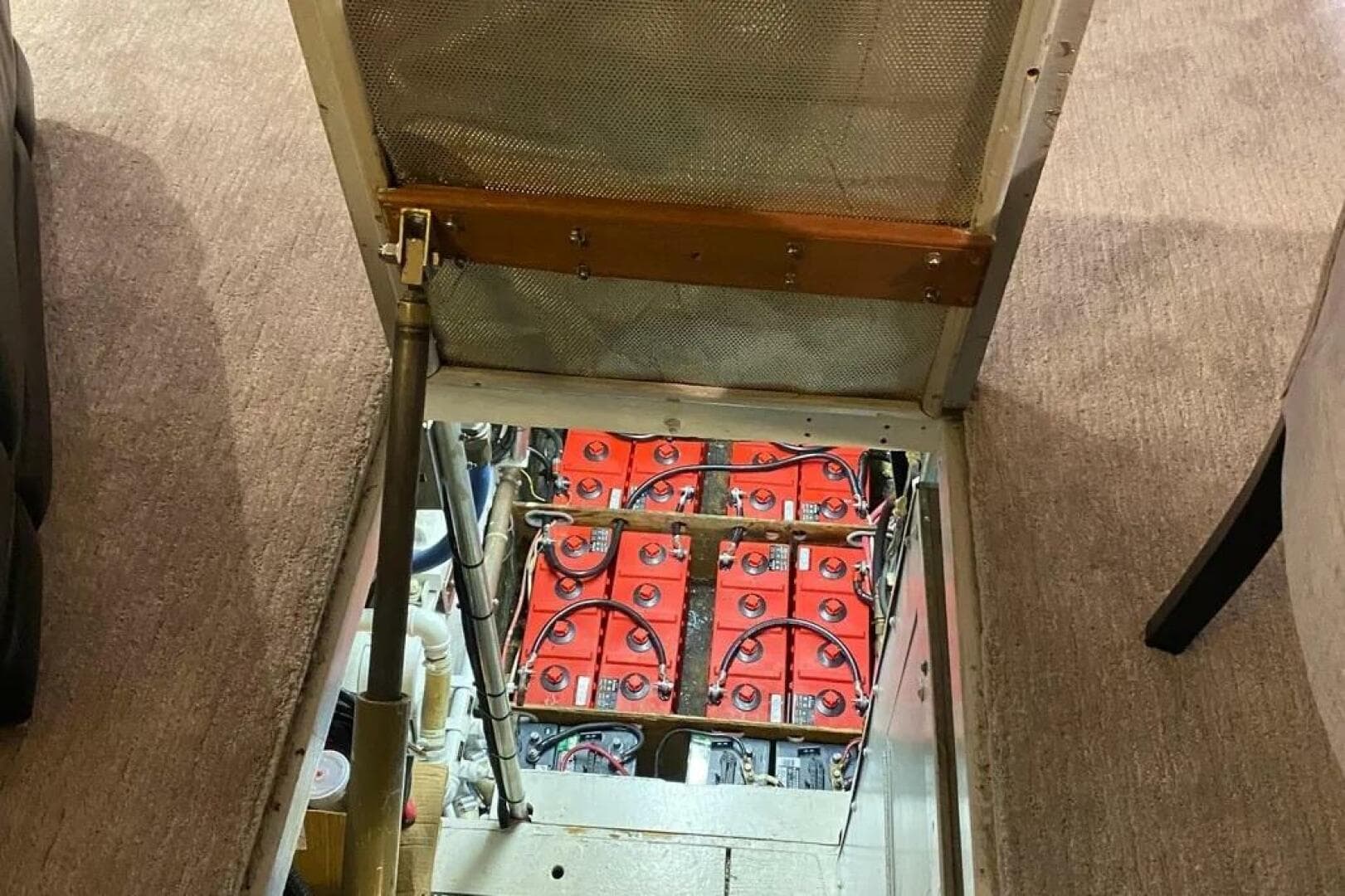 1986 Bertram 58 Flybridge Motor Yacht