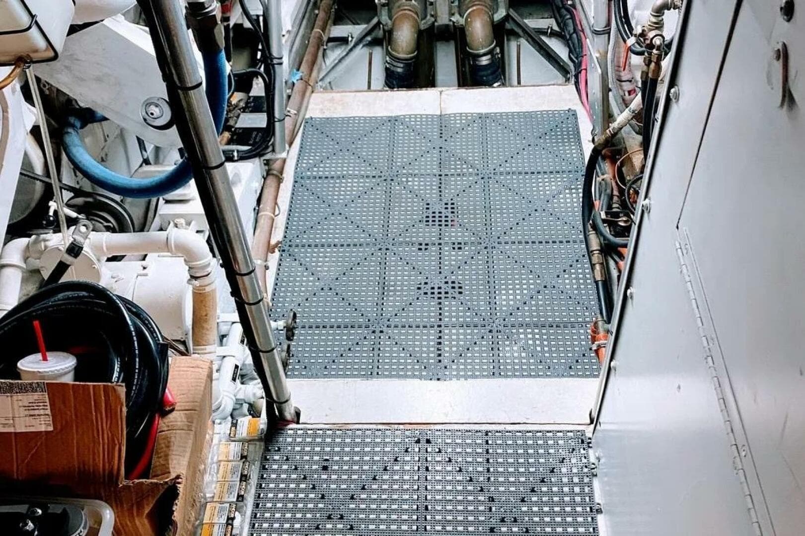 1986 Bertram 58 Flybridge Motor Yacht