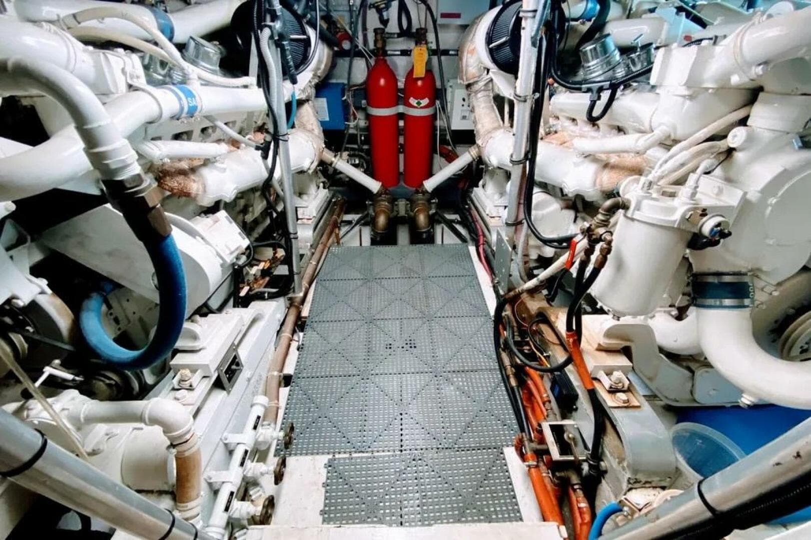 1986 Bertram 58 Flybridge Motor Yacht