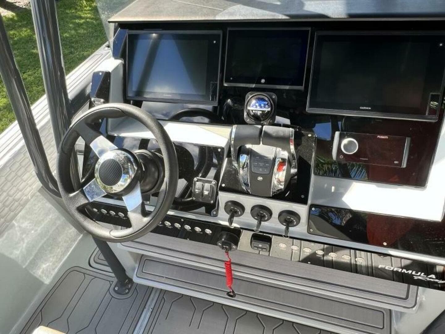 1996 Formula 382 SR-1