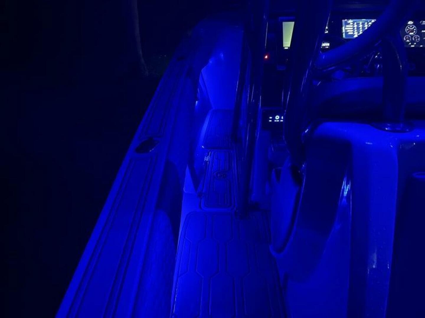 1996 Formula 382 SR-1